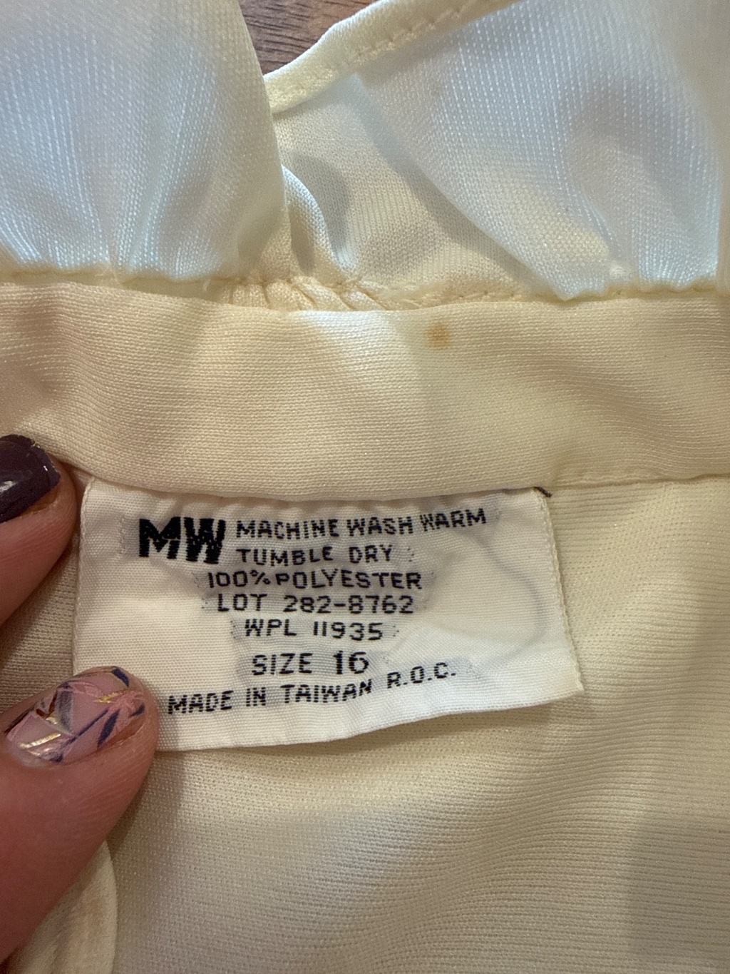 MW Vintage Ruffle Blouse Cream Size 16 — 80s by MW, Size 16, $102 - Photo 3